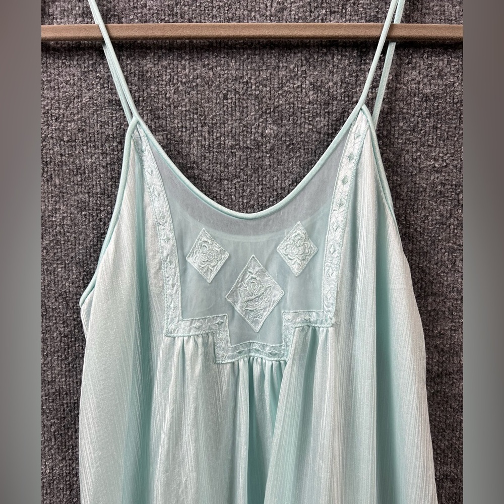 Val Mode Dress Lingerie Women Size L Light Blue Nightgown Shiny Silky VINTAGE - Picture 3 of 11